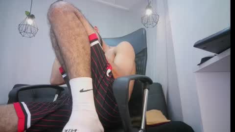 jhon_malo online show from February 3, 2025, 10:03 am