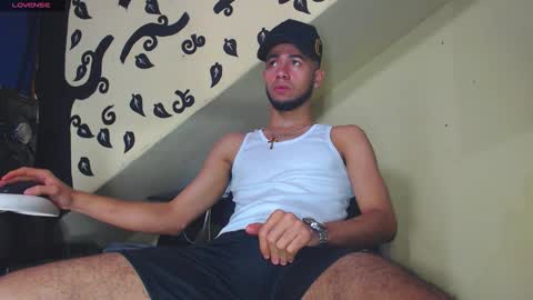 jhon_malo online show from February 24, 2026, 5:05 am