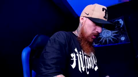 jhon_psyco online show from December 5, 2025, 11:19 am