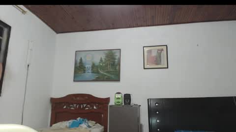 jhon tommy online show from December 15, 2024, 10:18 am