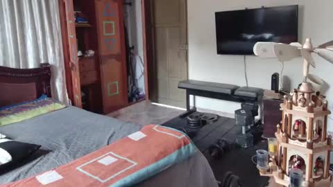 Jhon wich2 online show from December 9, 2024, 7:18 pm