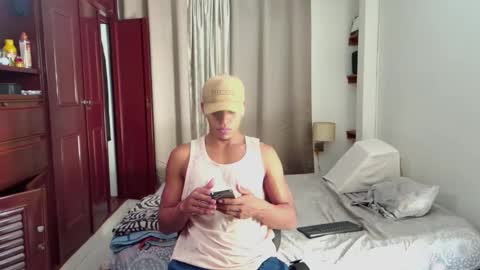Snapshot of jhon_wich2 chatting on May 18, 2026, 3:51 pm Jhon wich2 online show from May 18, 2026, 3:51 pm