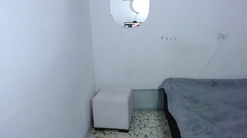 jhonay__cute online show from July 22, 2026, 1:30 am