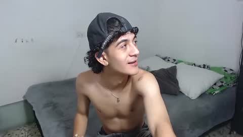 jhonay__cute online show from July 23, 2026, 11:24 pm