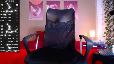 jhon online show from February 24, 2025, 8:58 pm