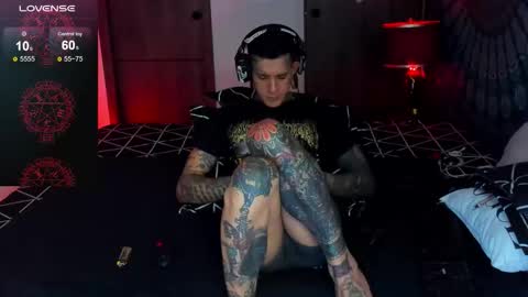 jhonny_ackerman online show from December 18, 2025, 6:52 am