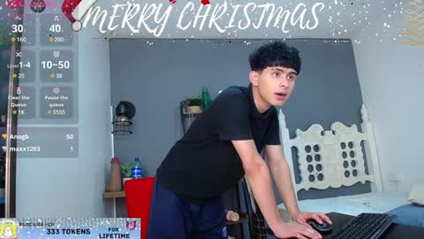 JHONNATHAN online show from December 24, 2024, 4:08 pm