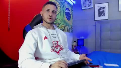 jhonny online show from February 21, 2026, 8:10 pm