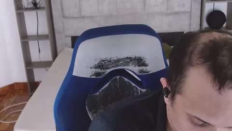 jhontorres018 online show from March 6, 2026, 12:40 am