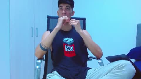 jhony_sex3 online show from November 1, 2025, 2:46 am