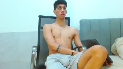 Snapshot of jhony_sex3 chatting on May 21, 2026, 8:10 am jhony_sex3 online show from May 21, 2026, 8:10 am