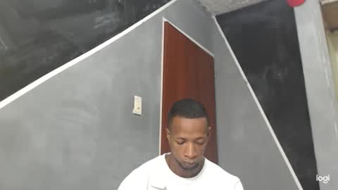 jhony_vj online show from April 25, 2026, 11:02 am