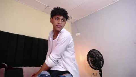 jhos online show from November 14, 2025, 1:32 pm