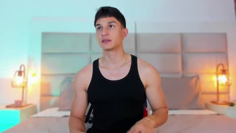 Jhosua Hunt online show from December 17, 2024, 2:33 am