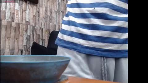 jhosuamoore2 online show from November 5, 2025, 12:32 am