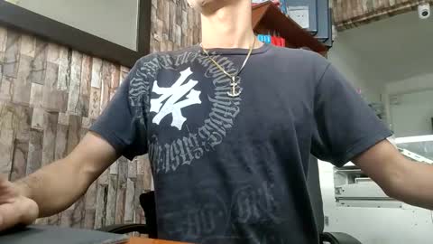 jhosuamoore2 online show from January 14, 2026, 9:42 pm