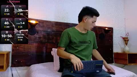 jhosuavega online show from October 7, 2025, 7:11 pm