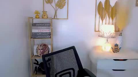 julie online show from January 2, 2025, 1:17 am