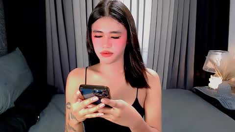 julie online show from October 8, 2025, 2:53 am