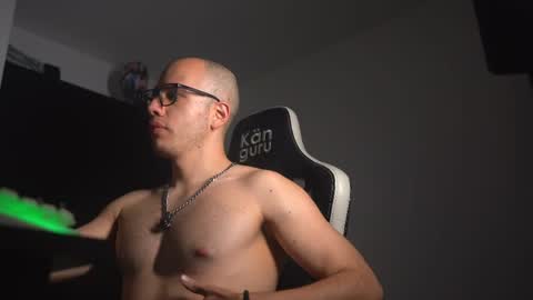 Jhx online show from April 21, 2026, 3:02 am