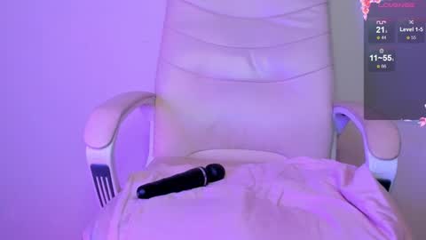 yuna online show from December 7, 2024, 9:06 am