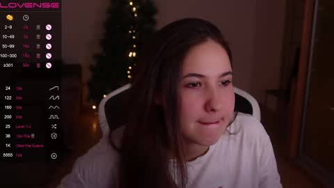 jia_lisaa online show from December 17, 2024, 8:10 pm