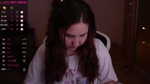 jia_lisaa online show from January 1, 2025, 7:32 pm