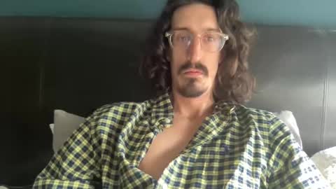 Jigz1986 online show from February 19, 2025, 12:00 pm