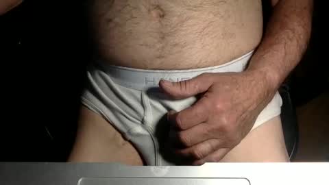 jim2hot online show from May 7, 2026, 10:15 pm