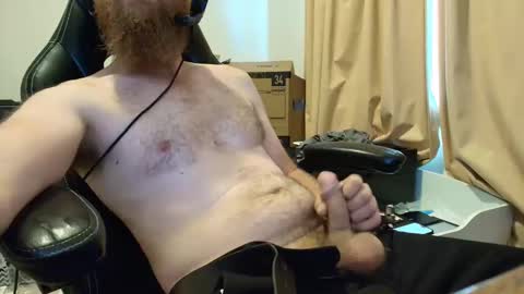 jim74122 online show from February 10, 2025, 2:08 am