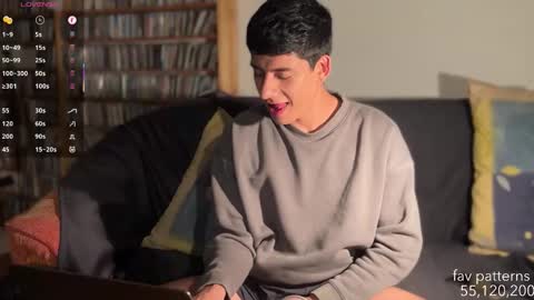 jim_dancer online show from November 17, 2025, 7:19 pm