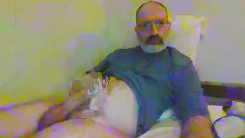 jimmielove47 online show from May 4, 2026, 12:17 am