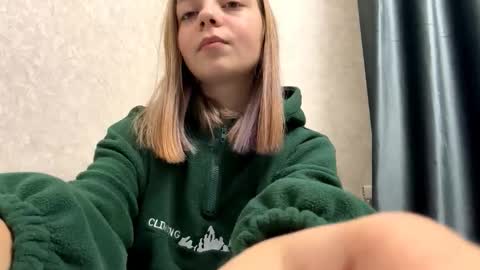 Steff online show from October 15, 2025, 4:07 pm