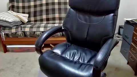 jimmy_d47 online show from January 1, 2025, 9:41 pm