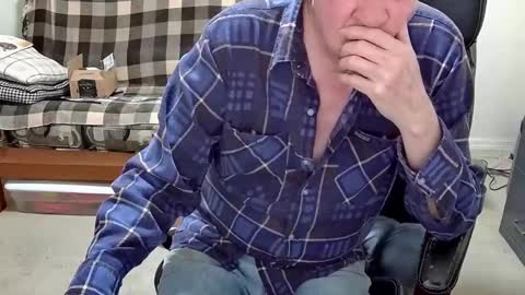 jimmy_d47 online show from March 12, 2025, 7:28 pm