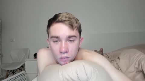 Snapshot of jimyti_bad_boy chatting on January 18, 2025, 4:37 am jimyti_bad_boy online show from January 18, 2025, 4:37 am