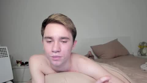 Snapshot of jimyti_bad_boy chatting on February 5, 2025, 10:55 pm jimyti_bad_boy online show from February 5, 2025, 10:55 pm