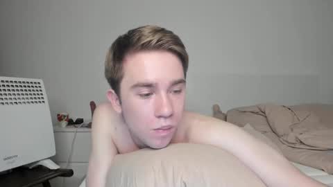 Snapshot of jimyti_bad_boy chatting on February 6, 2025, 2:00 am jimyti_bad_boy online show from February 6, 2025, 2:00 am