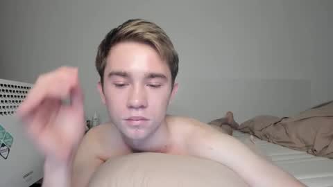 Snapshot of jimyti_bad_boy chatting on February 12, 2025, 6:51 am jimyti_bad_boy online show from February 12, 2025, 6:51 am