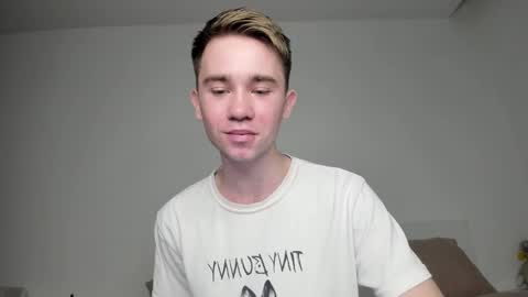 Snapshot of jimyti_bad_boy chatting on February 28, 2025, 9:23 pm jimyti_bad_boy online show from February 28, 2025, 9:23 pm