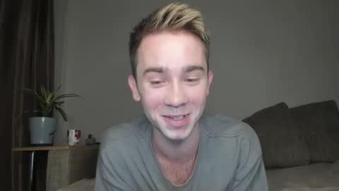 Snapshot of jimyti_bad_boy chatting on September 13, 2025, 9:47 pm jimyti_bad_boy online show from September 13, 2025, 9:47 pm