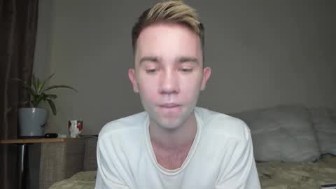 Snapshot of jimyti_bad_boy chatting on September 16, 2025, 10:00 pm jimyti_bad_boy online show from September 16, 2025, 10:00 pm