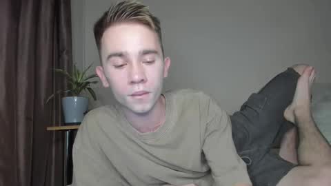 Snapshot of jimyti_bad_boy chatting on September 17, 2025, 10:00 pm jimyti_bad_boy online show from September 17, 2025, 10:00 pm