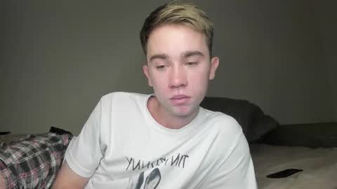 Snapshot of jimyti_bad_boy chatting on November 18, 2025, 1:22 am jimyti_bad_boy online show from November 18, 2025, 1:22 am