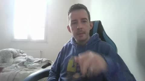 jin16000 online show from October 31, 2025, 10:38 am