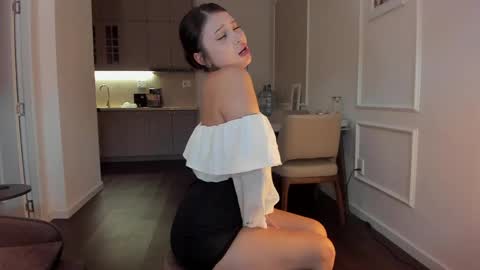 Snapshot of jina_meow chatting on May 30, 2026, 2:30 am Jina meow online show from May 30, 2026, 2:30 am