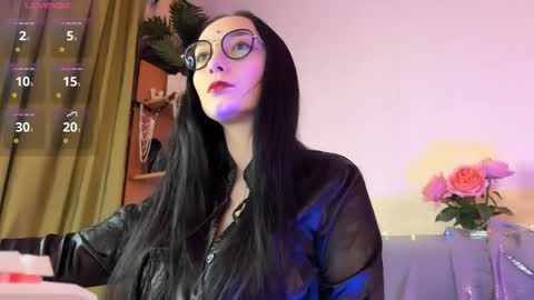 Snapshot of jinhee_noir chatting on December 1, 2025, 10:42 am Jinhee Noir online show from December 1, 2025, 10:42 am