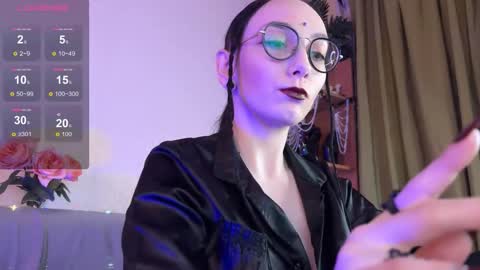 Snapshot of jinhee_noir chatting on December 2, 2025, 12:10 pm Jinhee Noir online show from December 2, 2025, 12:10 pm