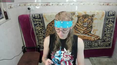 Snapshot of jinnbook chatting on July 27, 2026, 9:16 am JinnBook online show from July 27, 2026, 9:16 am