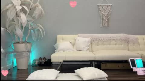 Snapshot of jinxy_loves chatting on May 3, 2026, 6:03 pm jinxy loves online show from May 3, 2026, 6:03 pm
